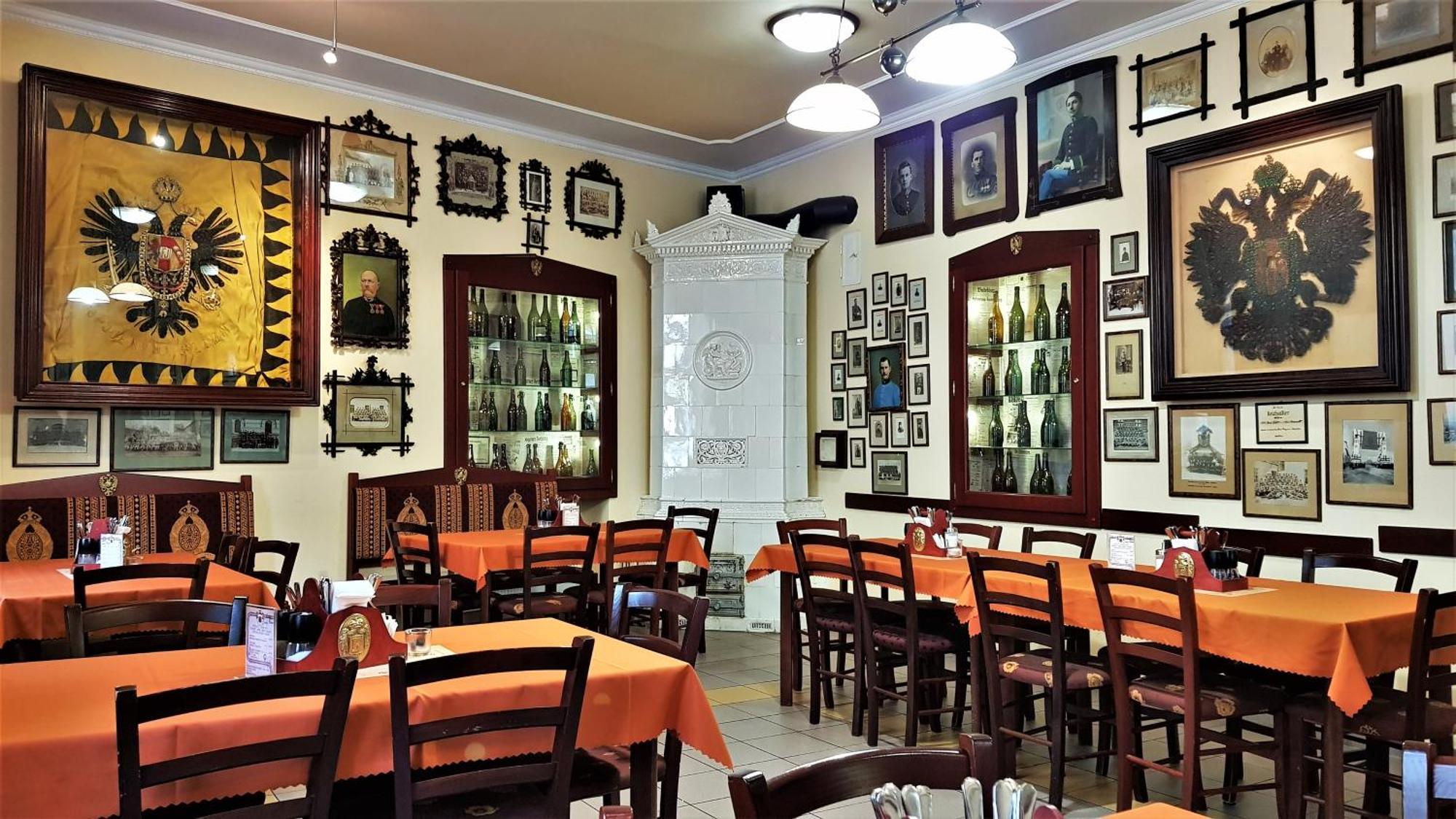 Hotel Cisar Ferdinand لوكيت المظهر الخارجي الصورة