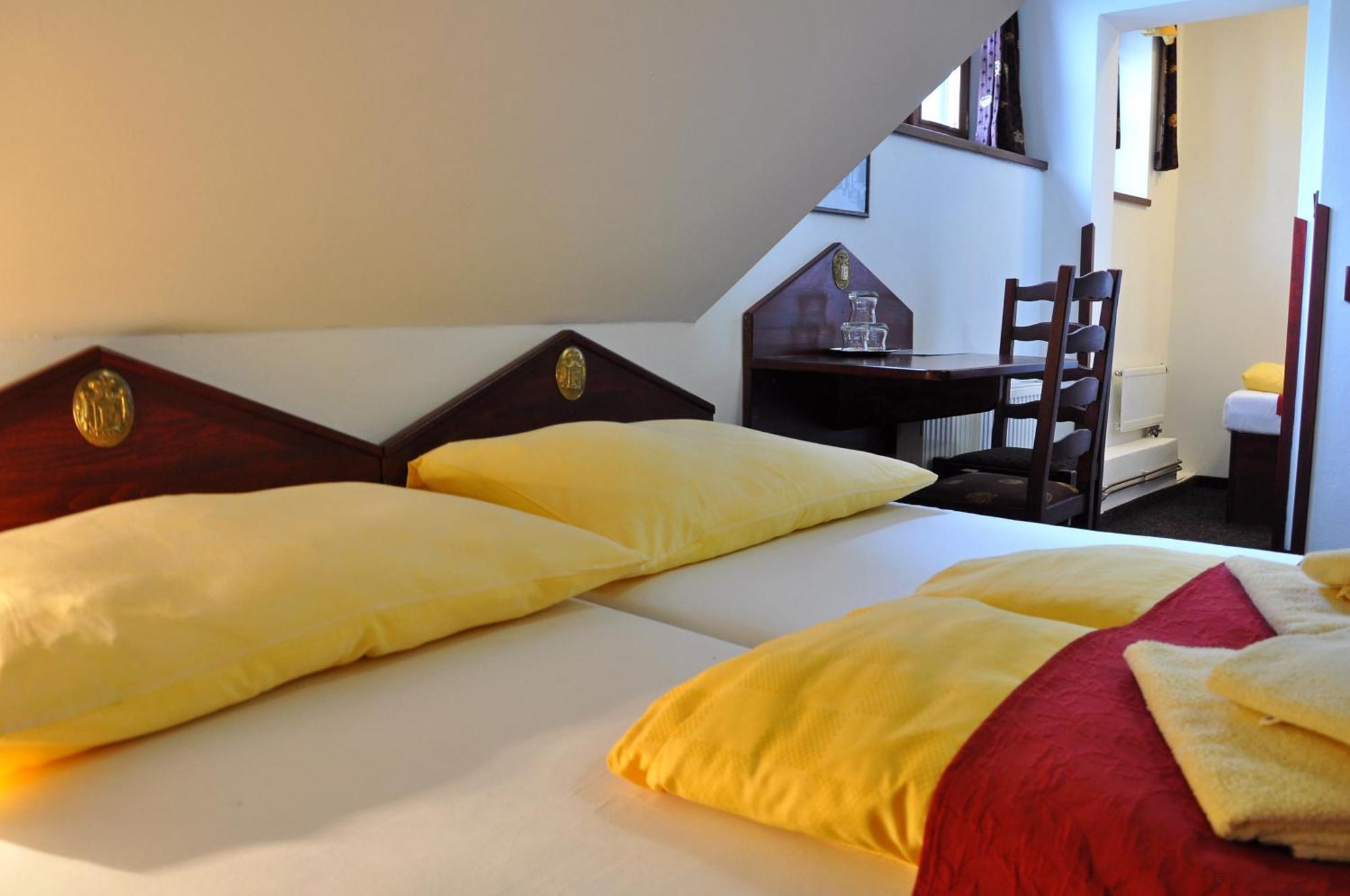 Hotel Cisar Ferdinand لوكيت الغرفة الصورة