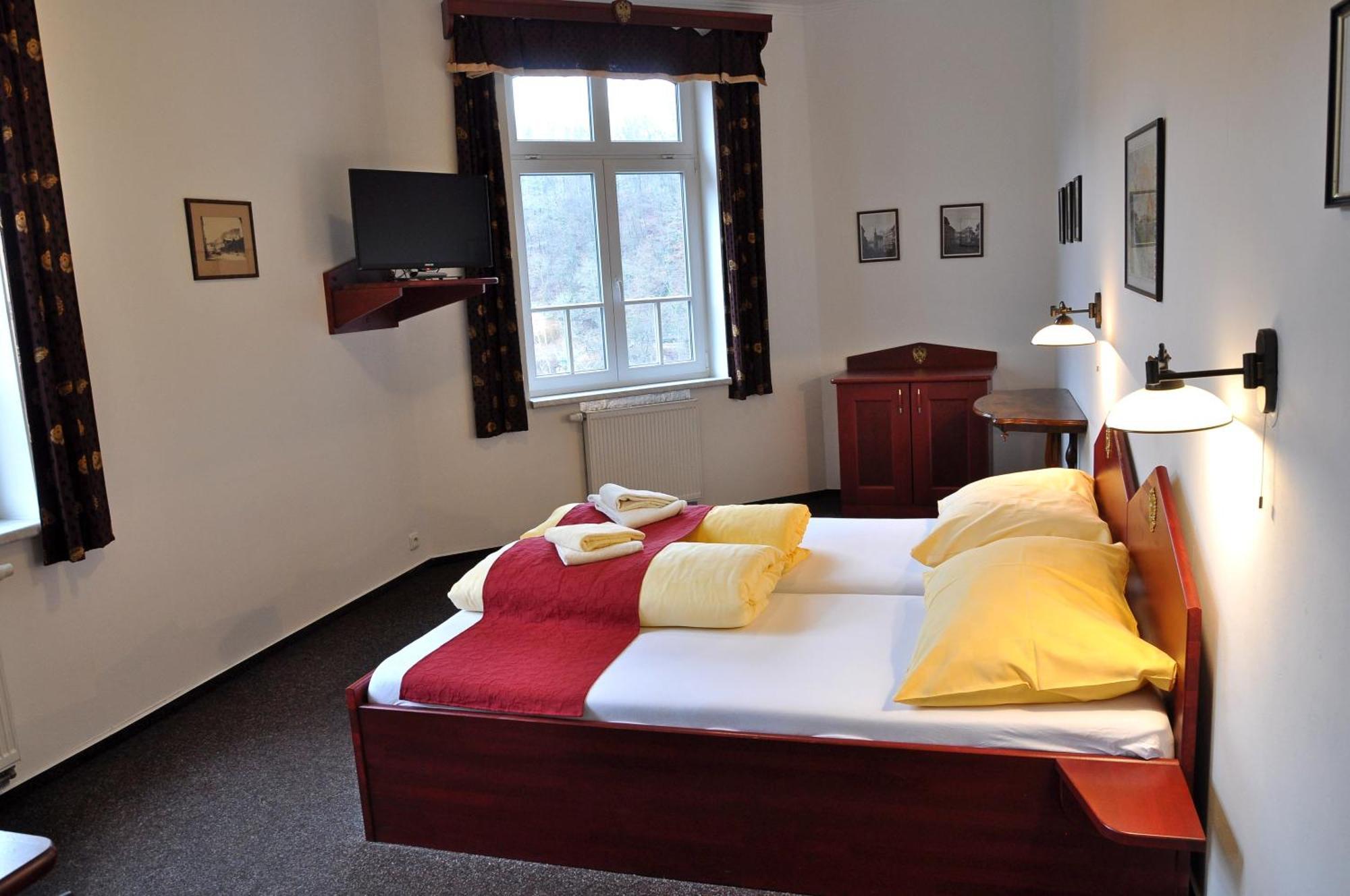 Hotel Cisar Ferdinand لوكيت الغرفة الصورة